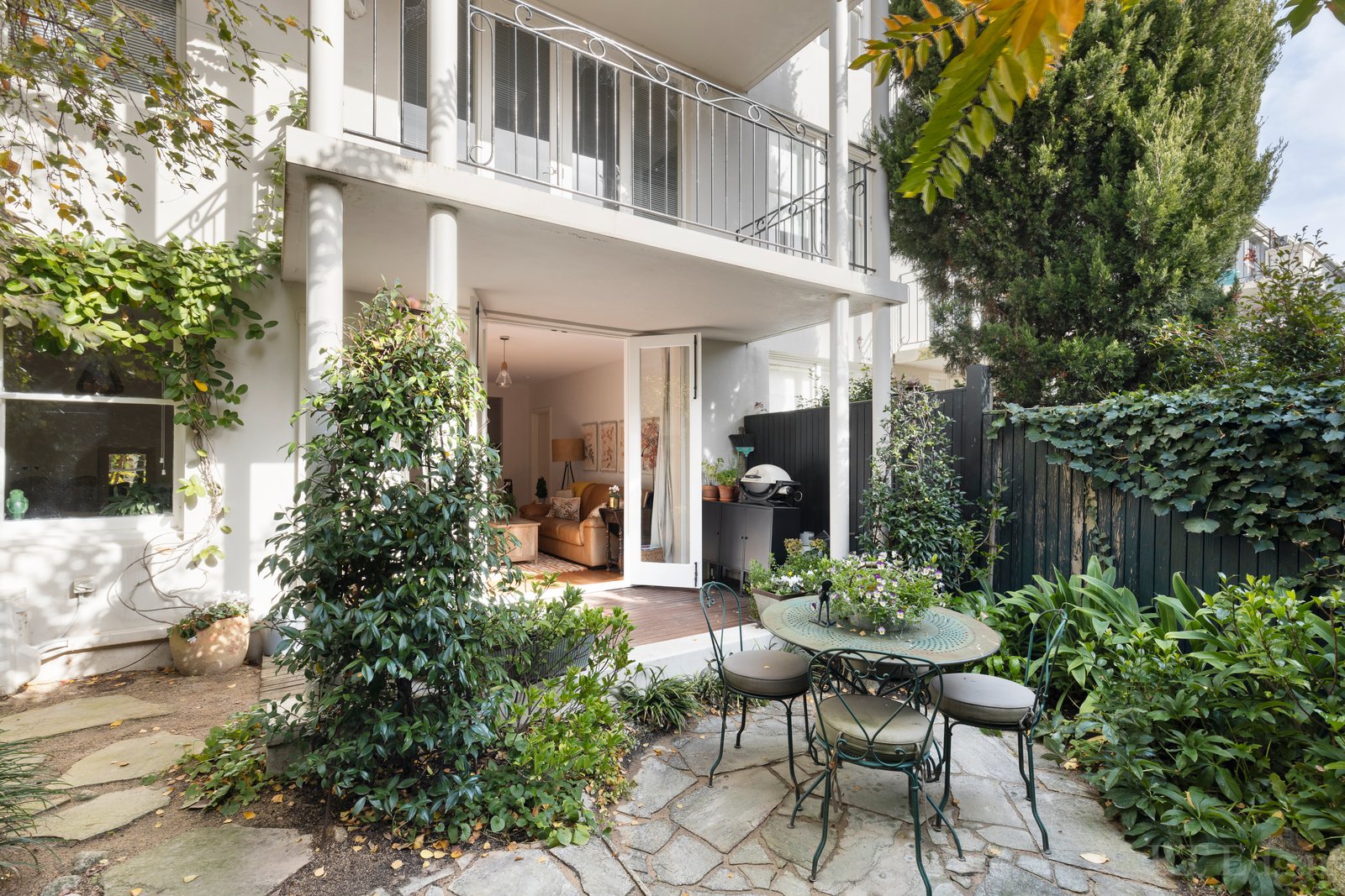 Property Gallery Thumbnail 10