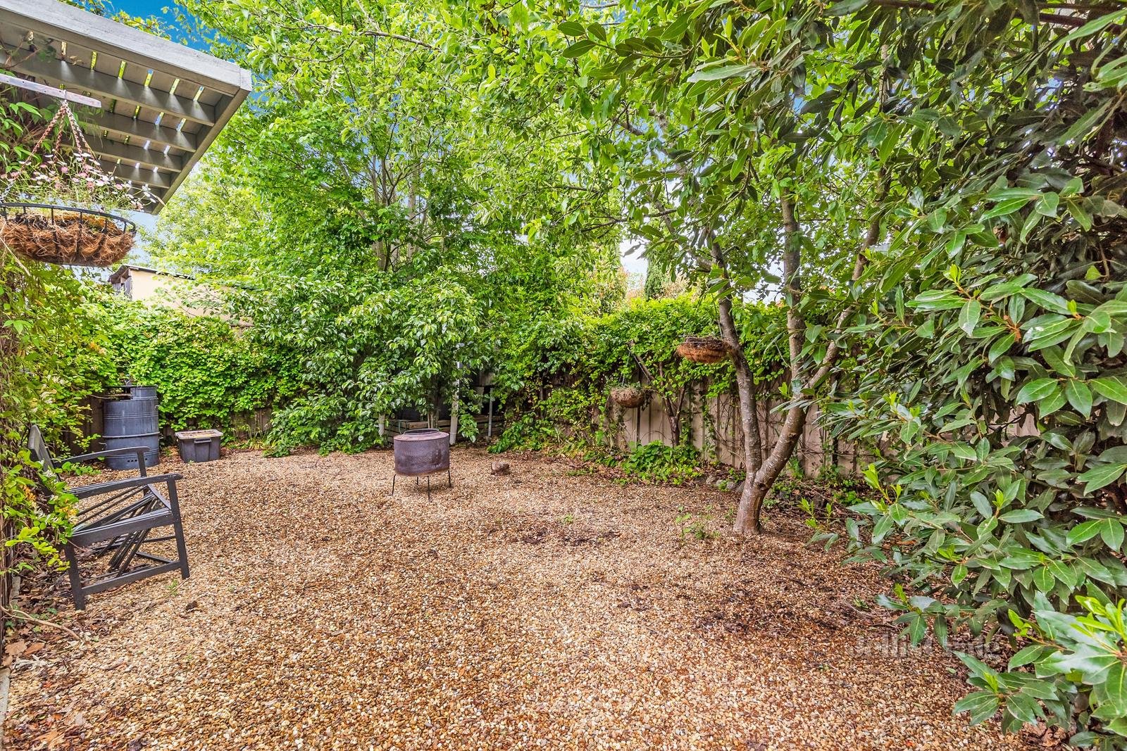 2/51 Anslow Street, Woodend image 9