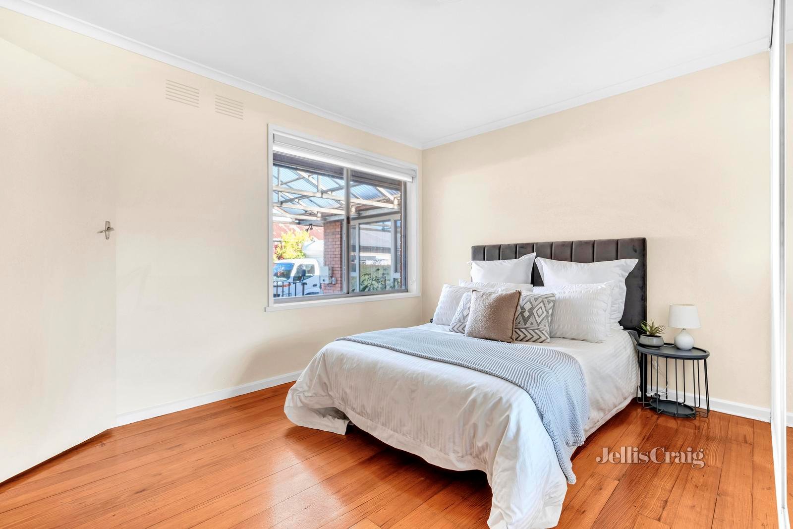 2/51 Bell Street, Coburg image 7