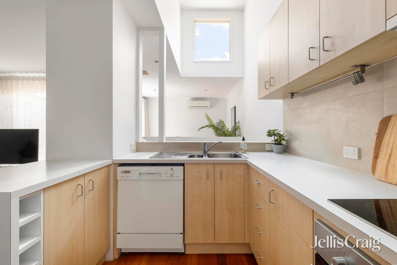 2/51 Bendigo Street, Richmond image 5