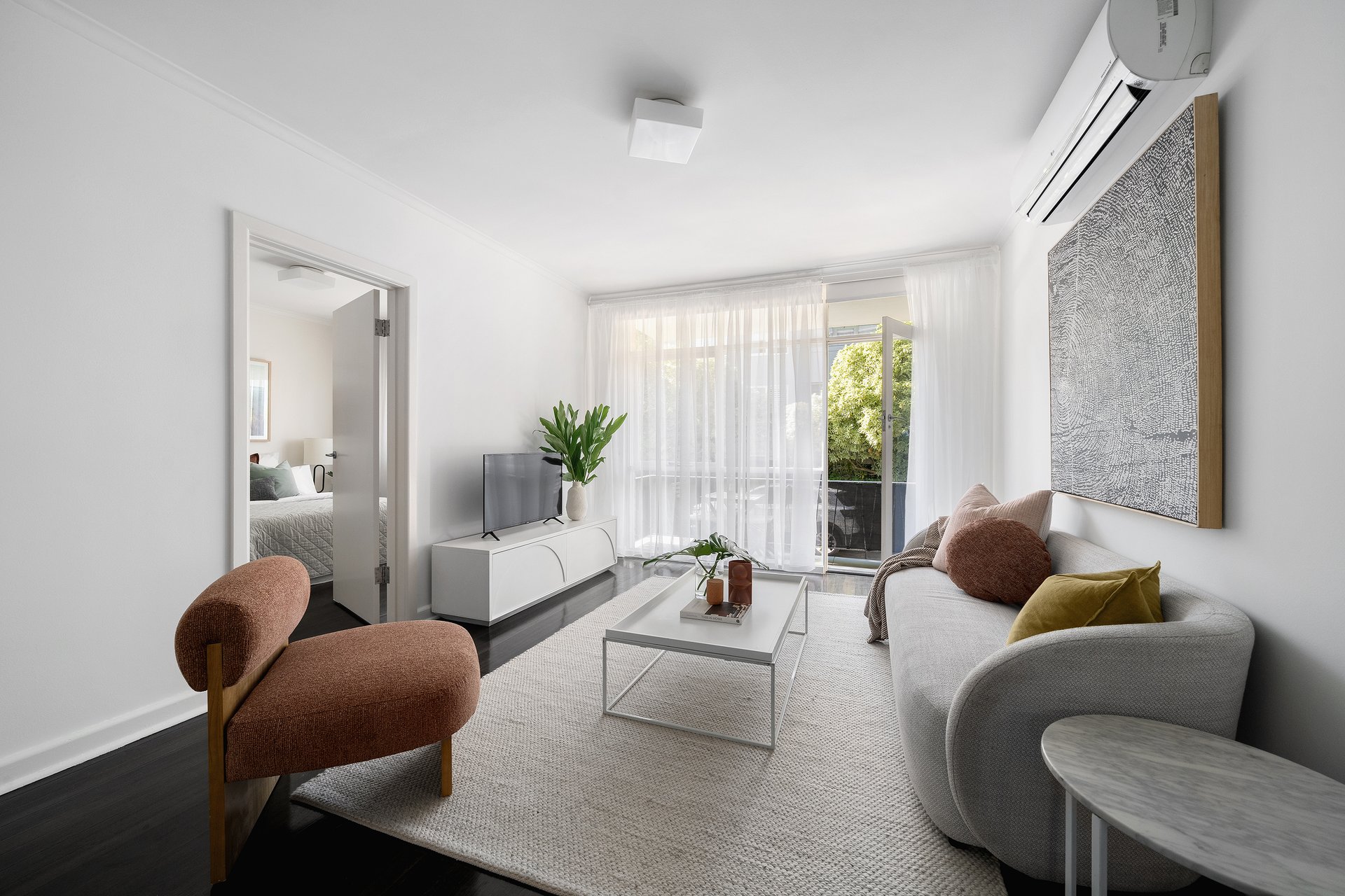 2/51 Denham Street, Hawthorn image 2