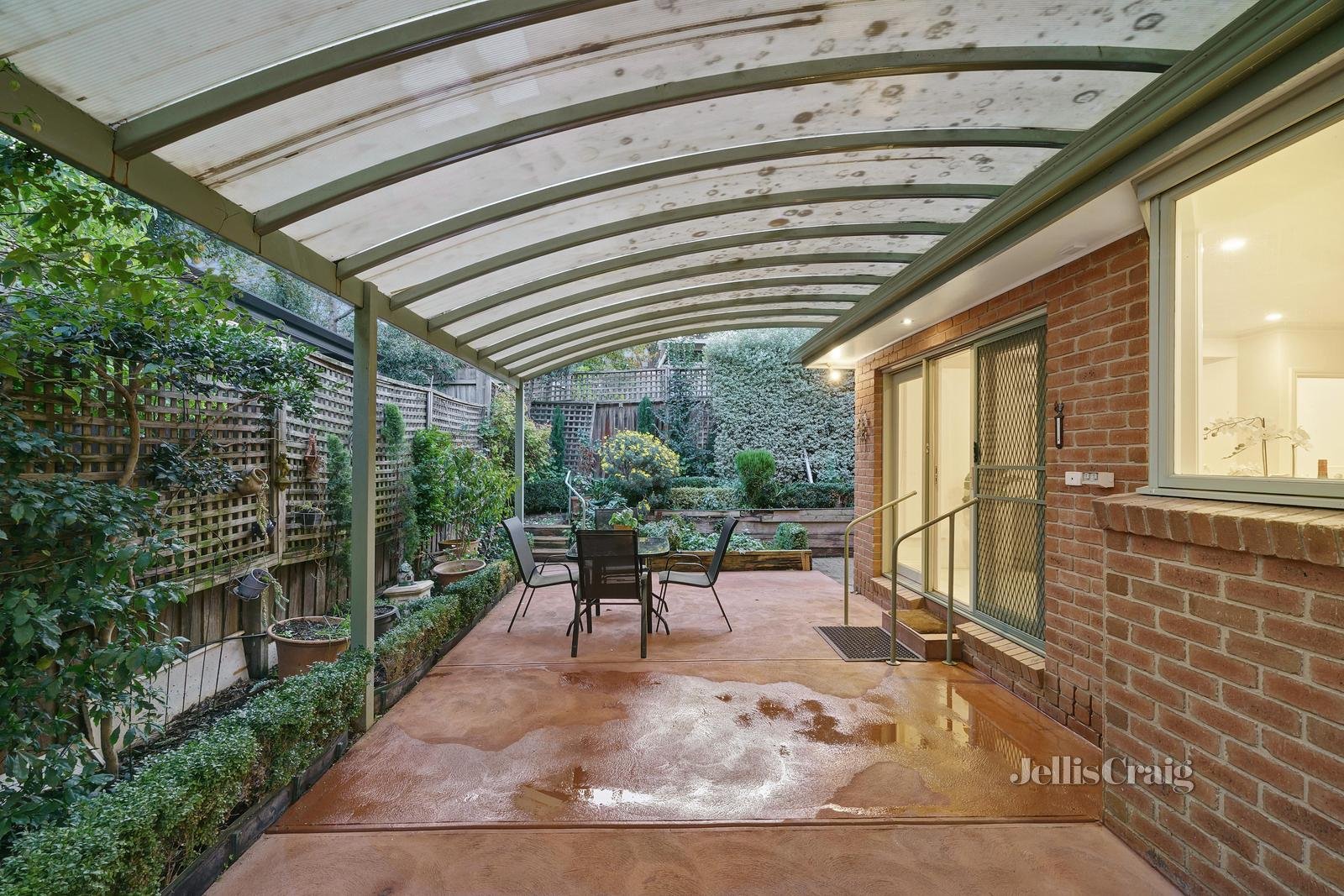 2/51 Regent Street, Mount Waverley image 13