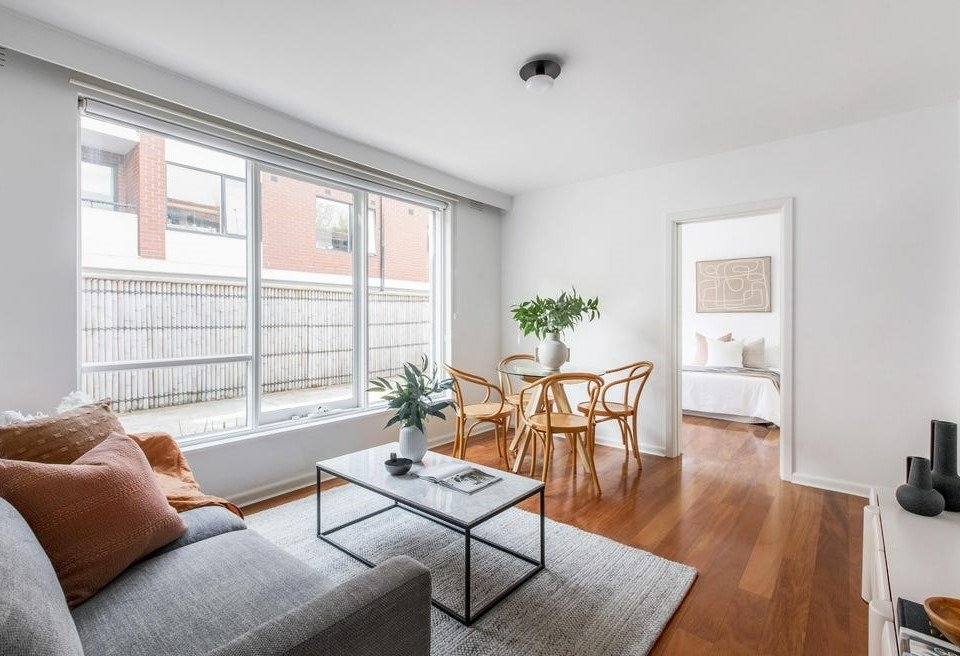 2/51 Ruskin Street, Elwood image 2