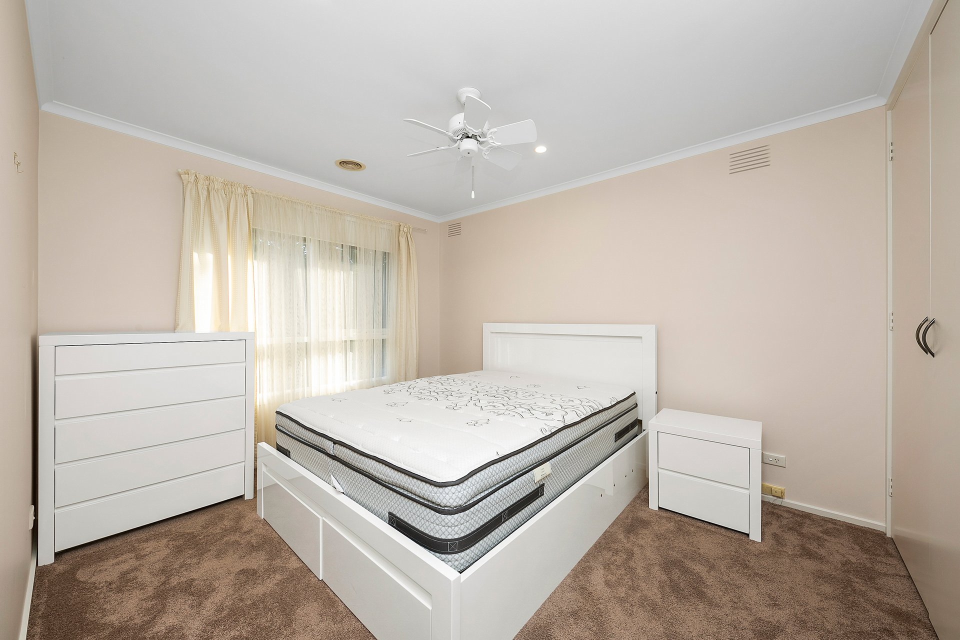 2/51 Victoria Street, Box&nbsp;Hill image 5