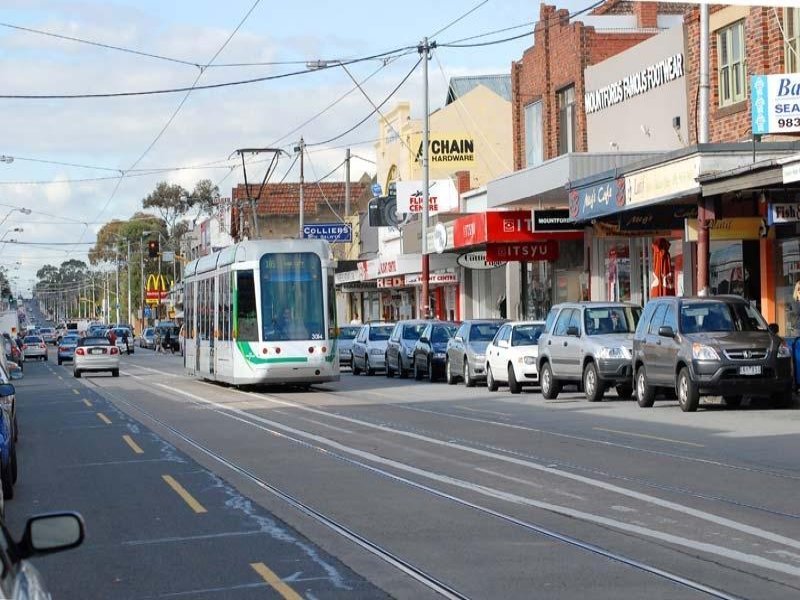 2/51 Wandsworth Road, Surrey Hills image 9