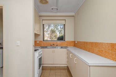 2/51 Warrandyte Road, Ringwood image 3