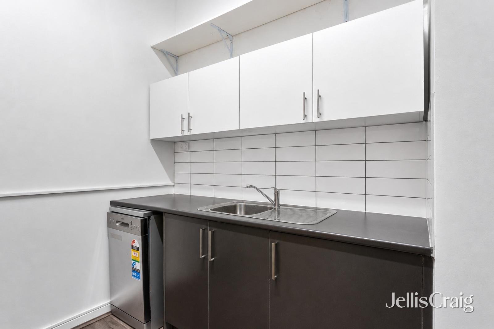 25/10 Cawley Road, Yarraville image 5
