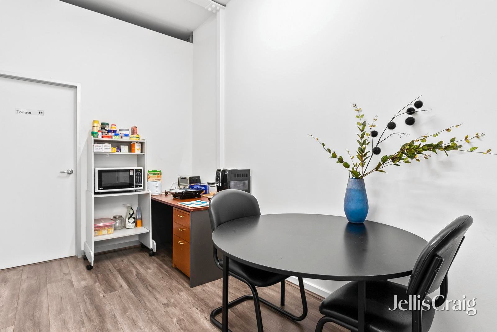 25/10 Cawley Road, Yarraville image 6