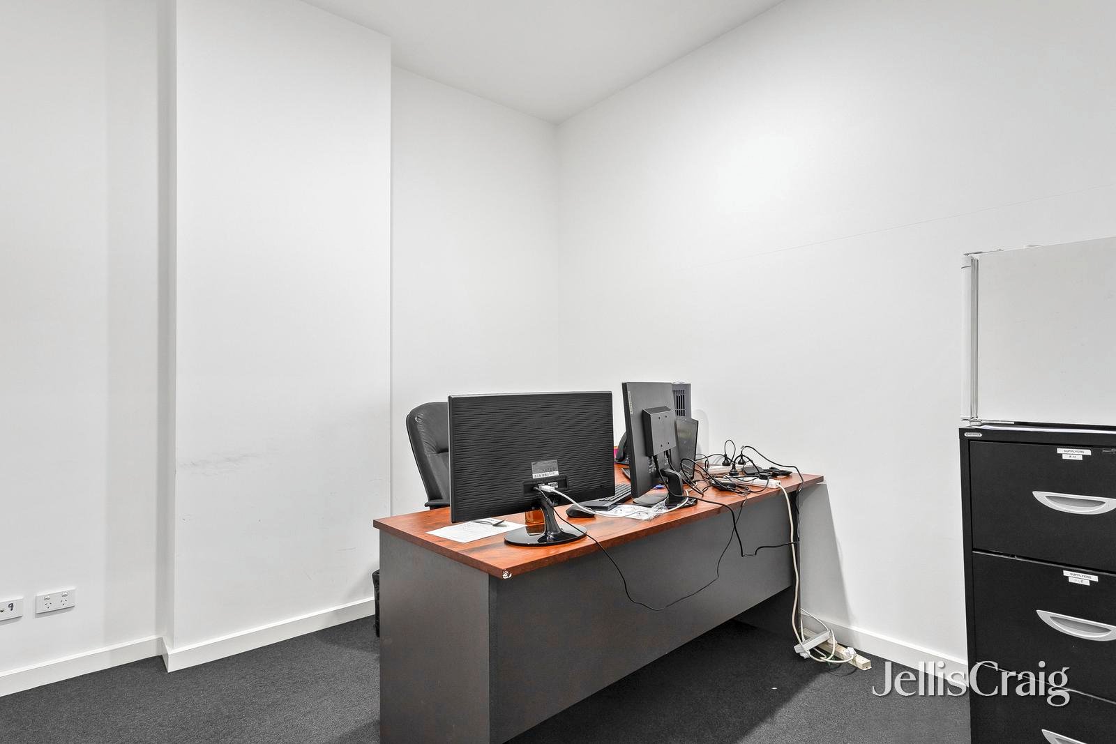 25/10 Cawley Road, Yarraville image 11