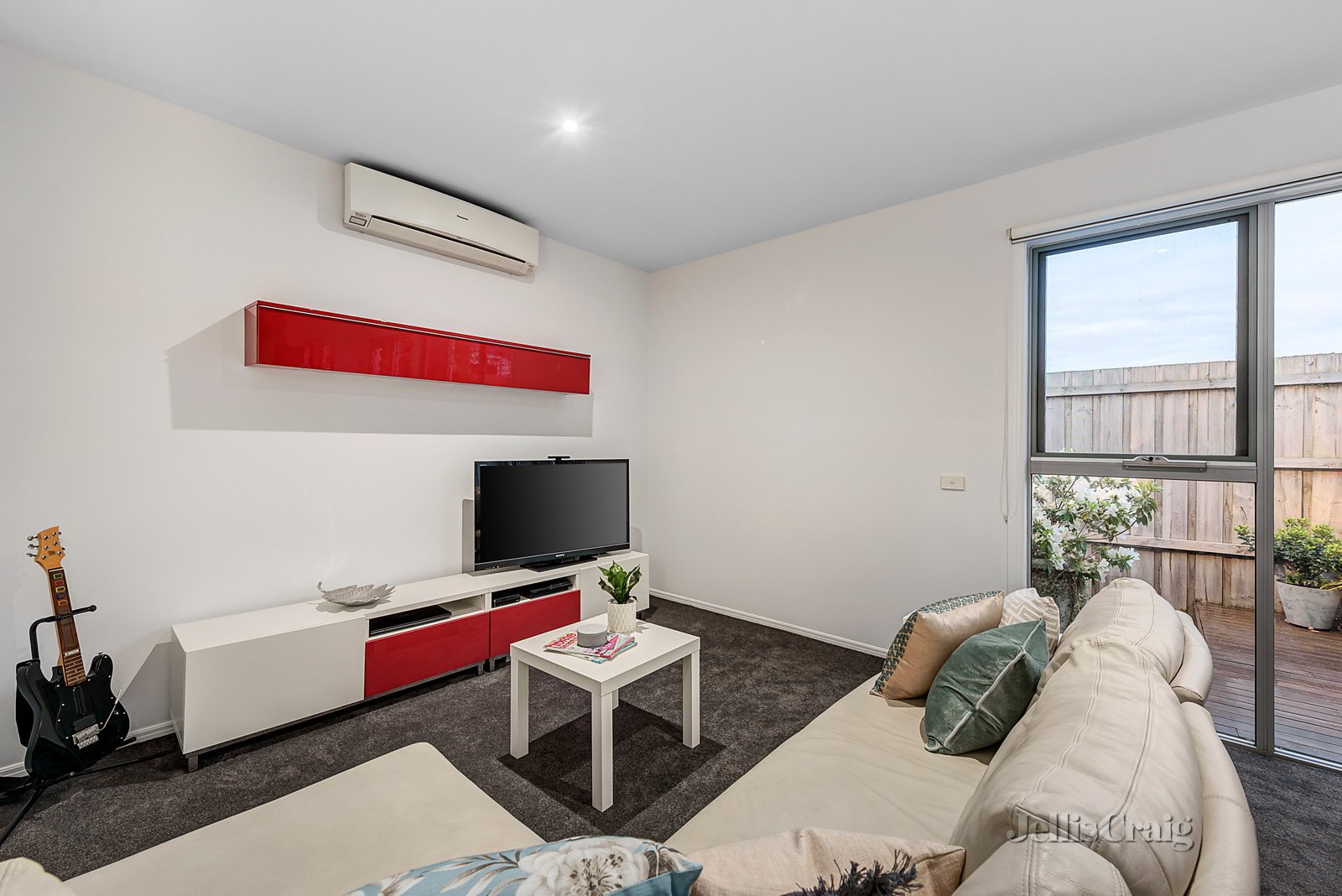 2/511 South Road, Bentleigh image 2