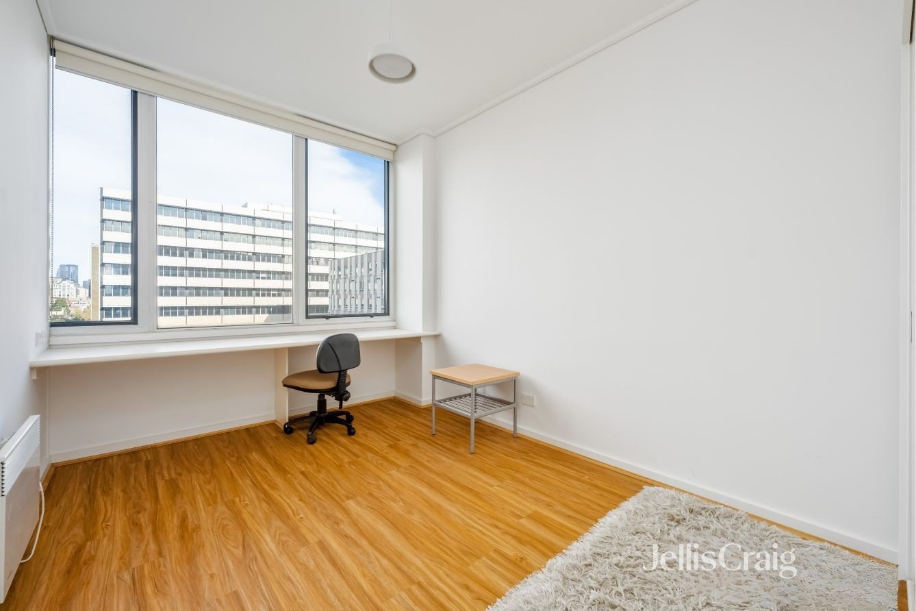 2513/570 Lygon Street, Carlton image 5
