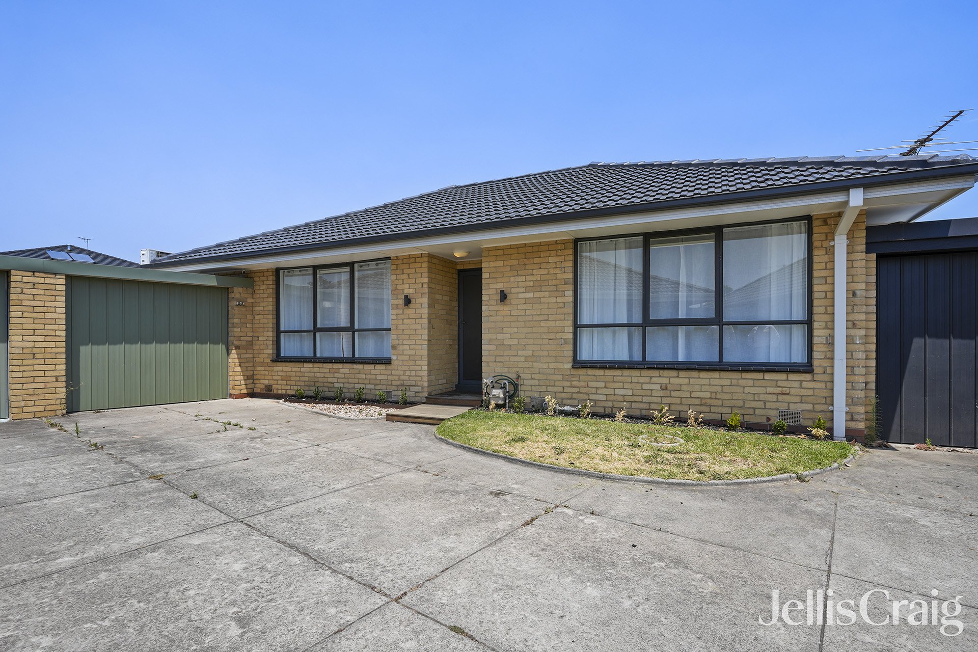 25/14-16 Robertson Parade, Aspendale image 2