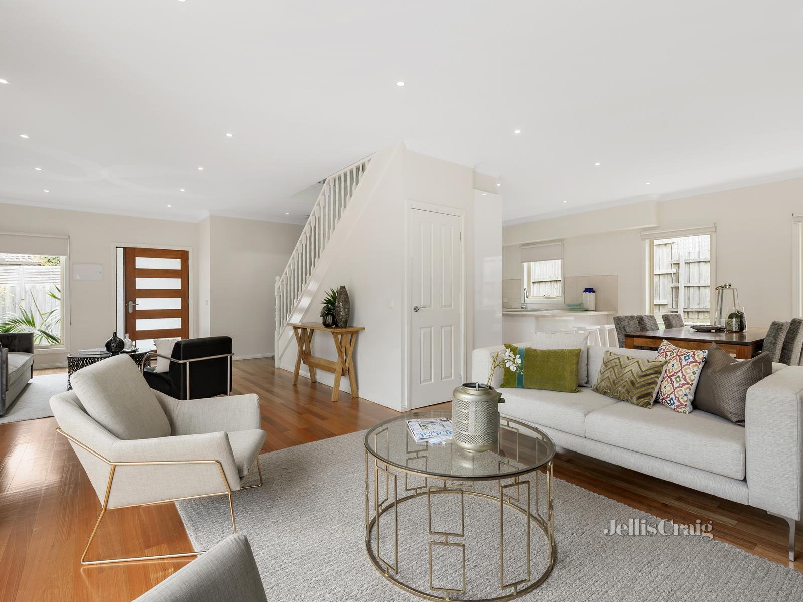 2/514 Waverley Road, Mount Waverley image 2