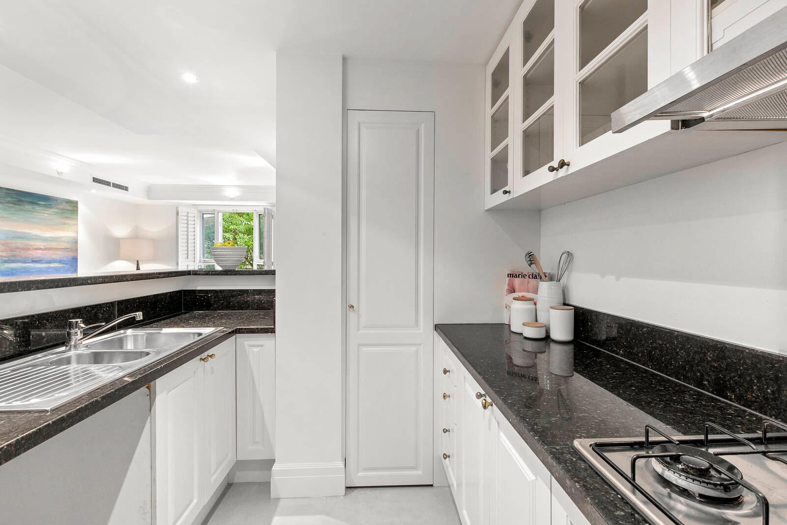 Property Gallery Thumbnail 3
