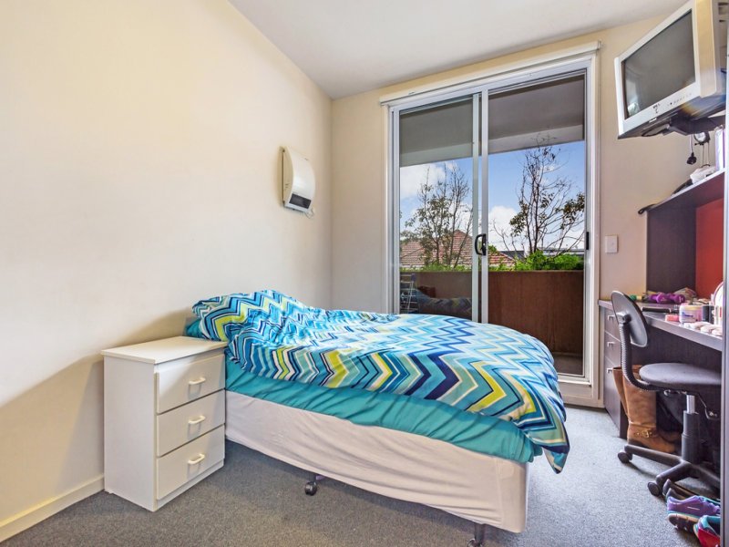 25/16-18 Poplar Street, Box Hill image 1
