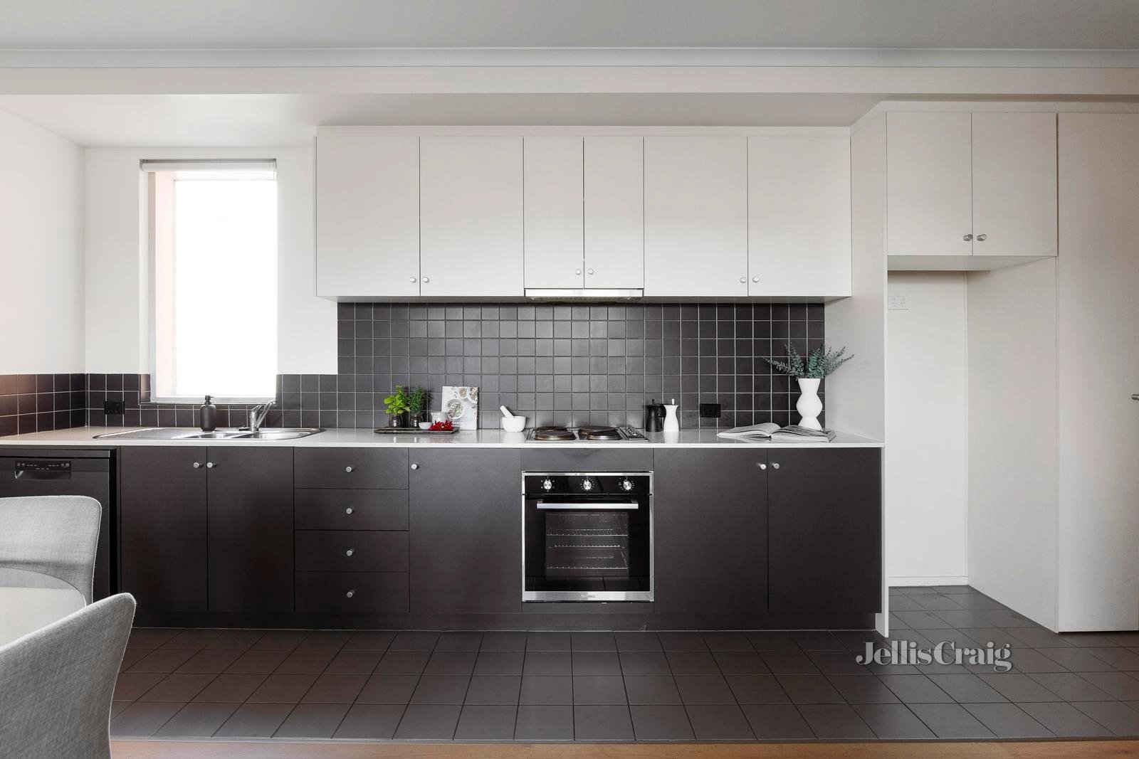 25/176 Smith Street, Collingwood image 3