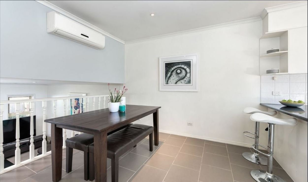 Property Gallery Thumbnail 4