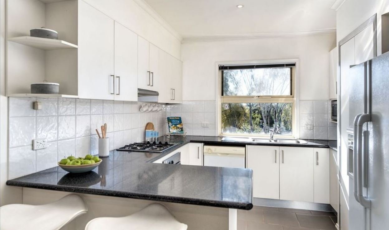 Property Gallery Thumbnail 5