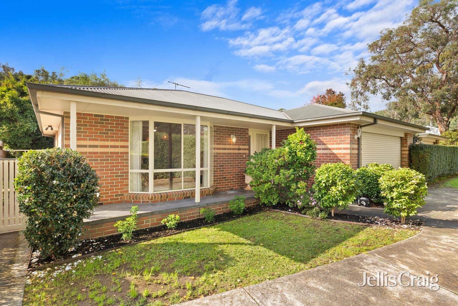 2/51A Mount Dandenong Road, Croydon image 1