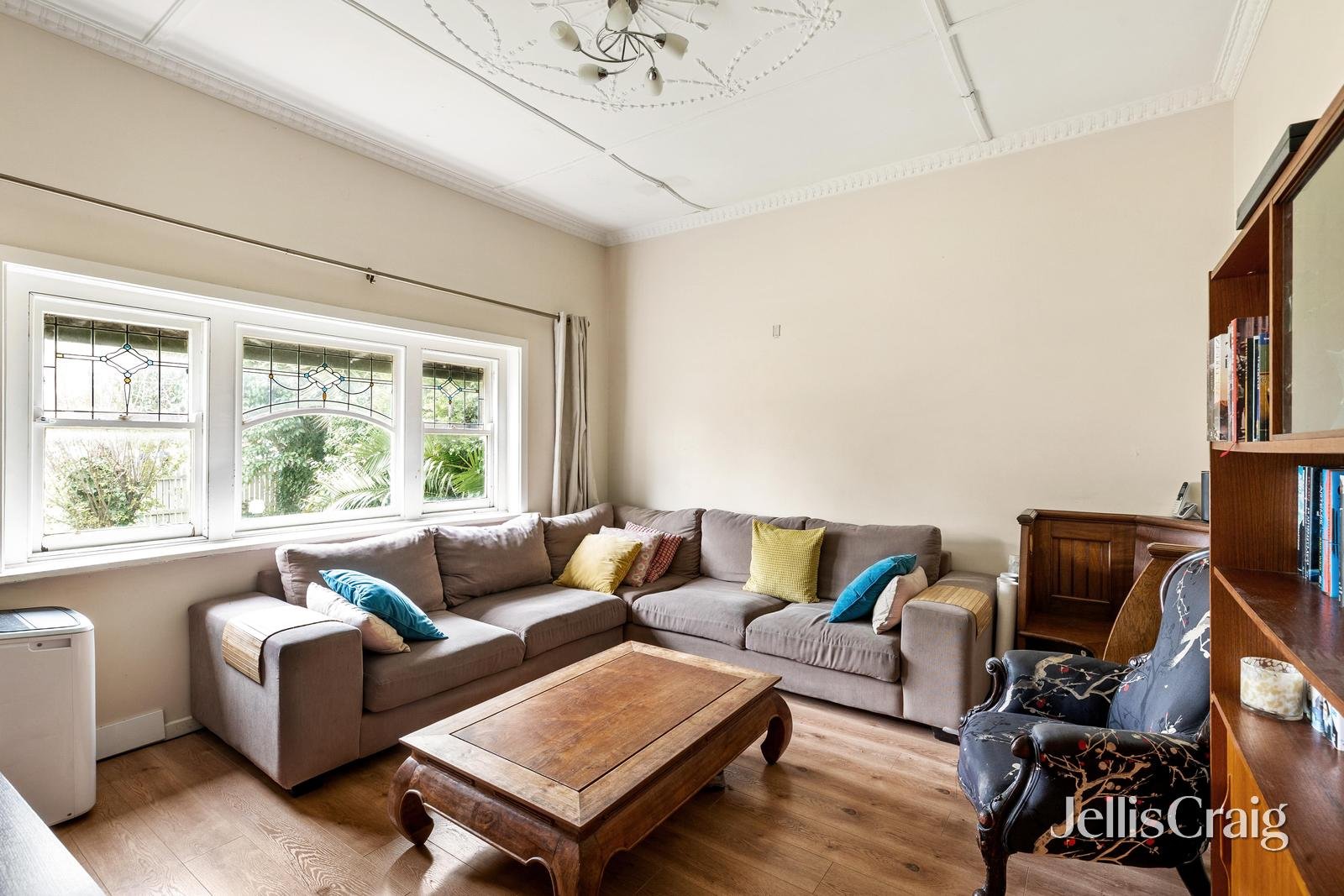 252-254 Koornang Road, Carnegie image 6