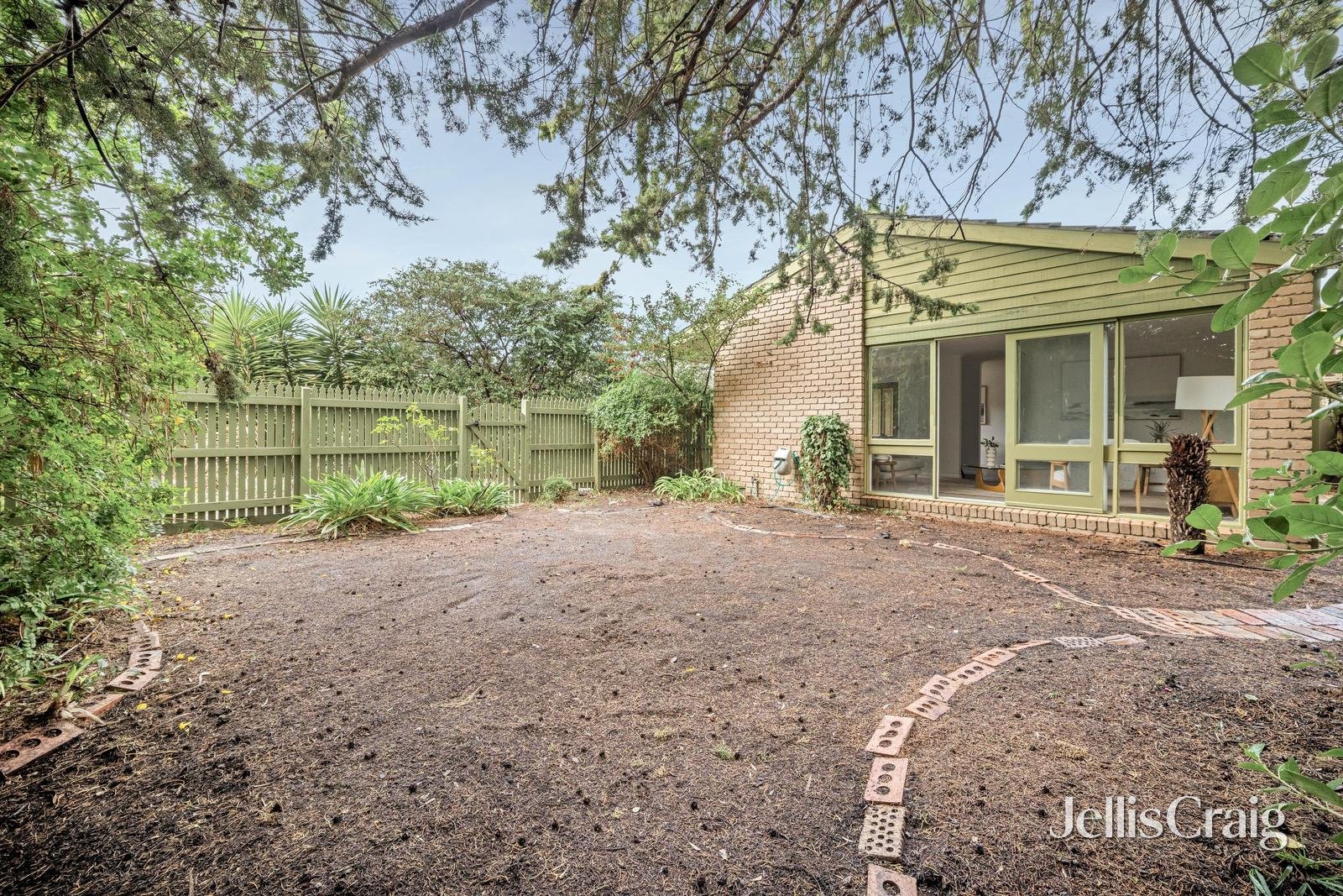 2/52 Golden Avenue, Bonbeach image 12