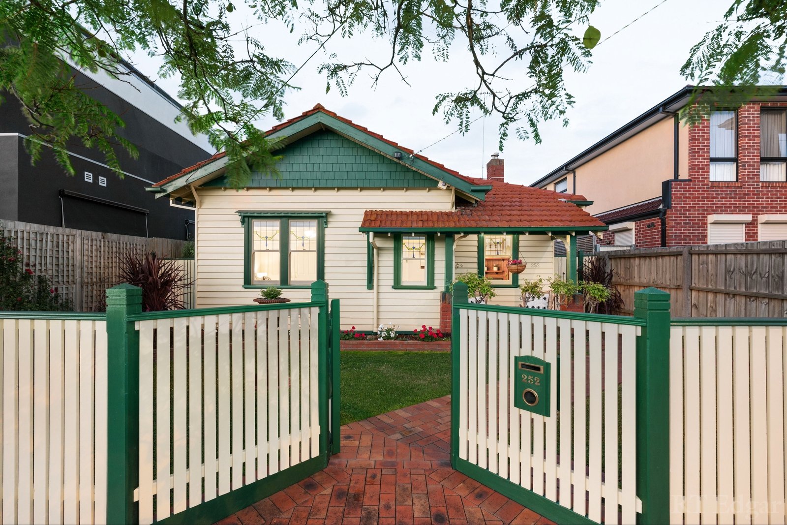 Property Gallery Thumbnail 2