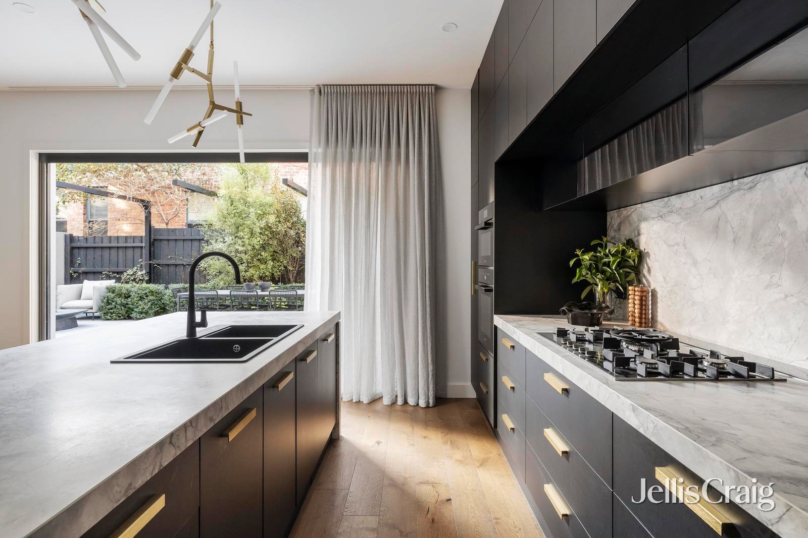 2/520 Tooronga Road, Hawthorn&nbsp;East image 4