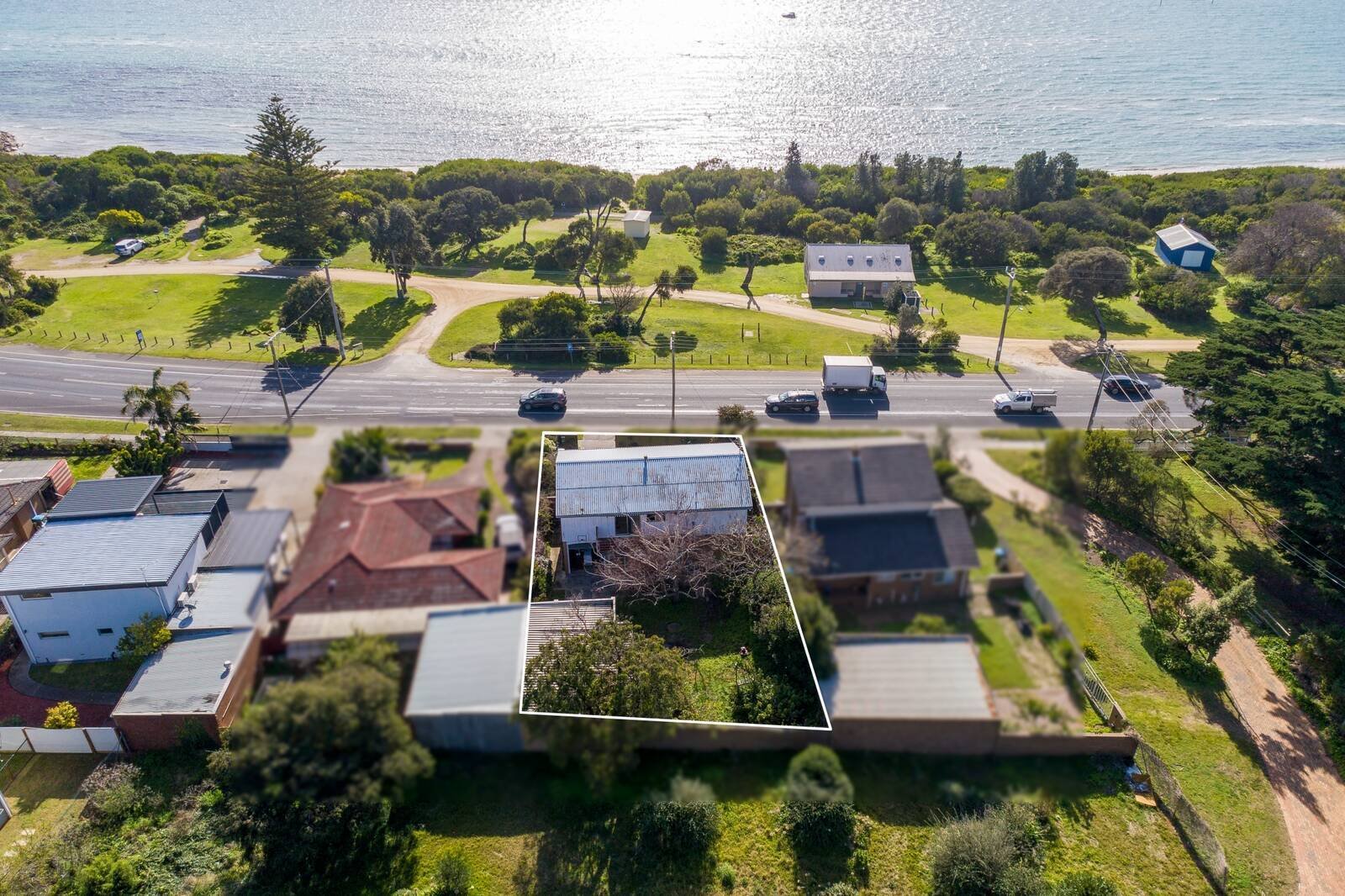 Property Gallery Thumbnail 3