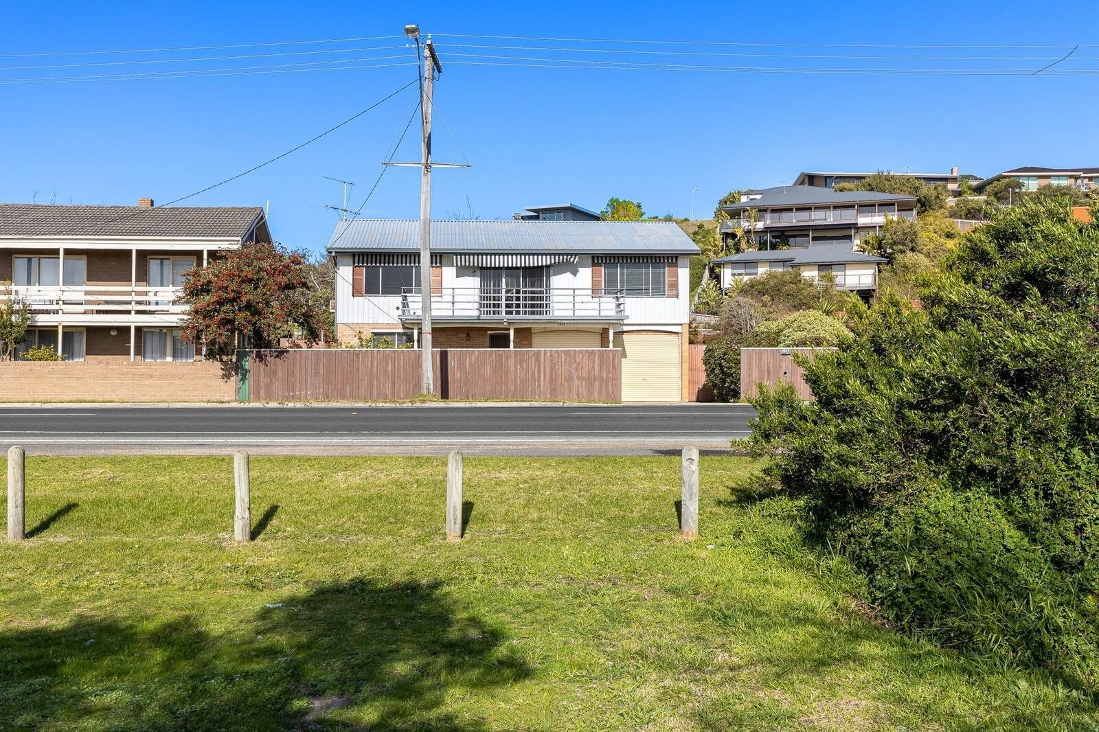 Property Gallery Thumbnail 6