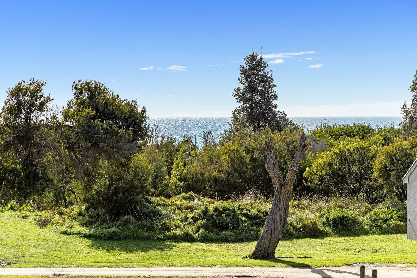 Property Gallery Thumbnail 13