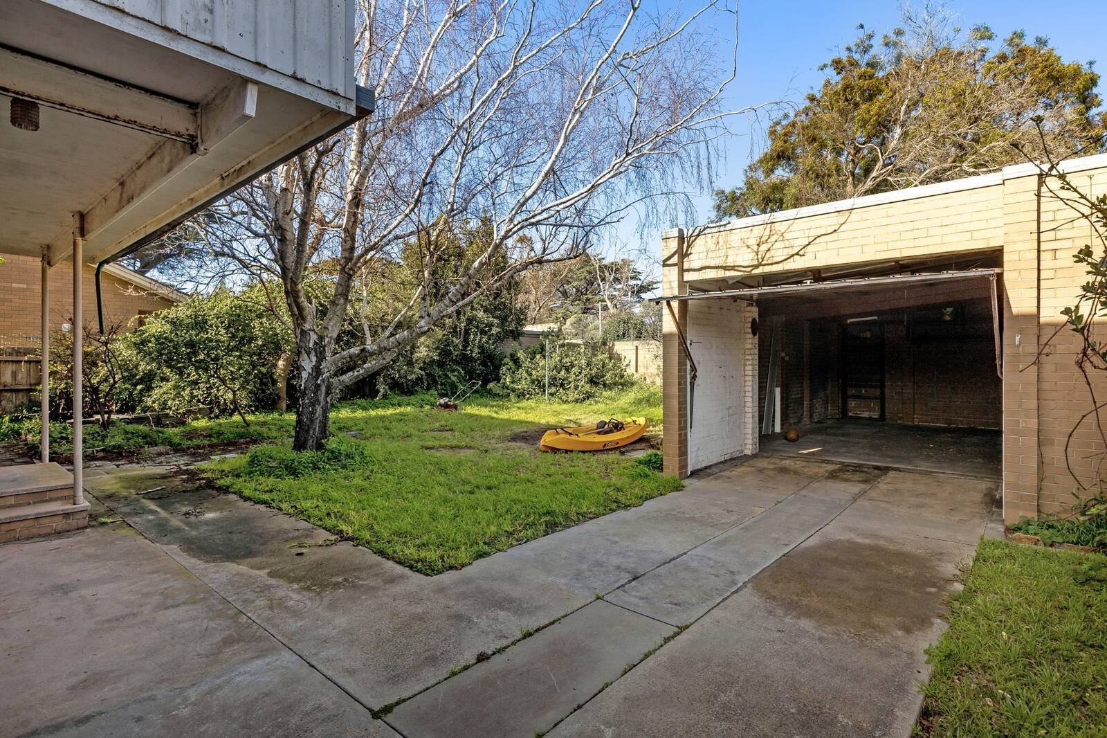 Property Gallery Thumbnail 14
