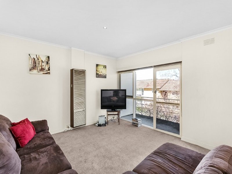 25/3-5 Kireep Road, Balwyn image 2