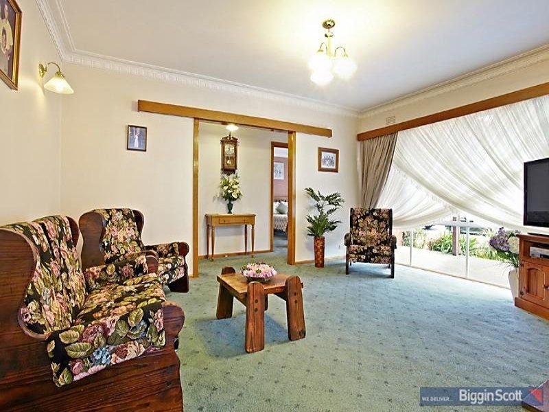 253 Civic Parade, Altona image 2