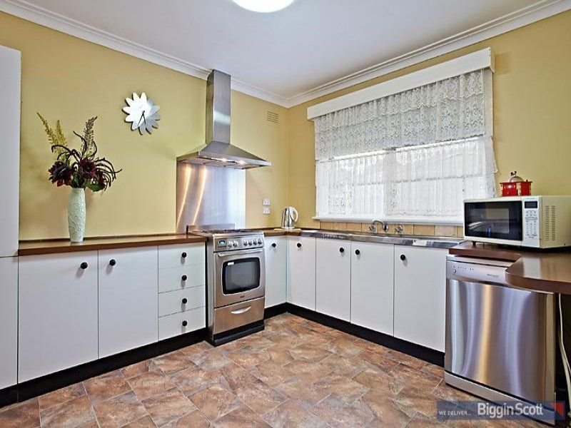 253 Civic Parade, Altona image 4