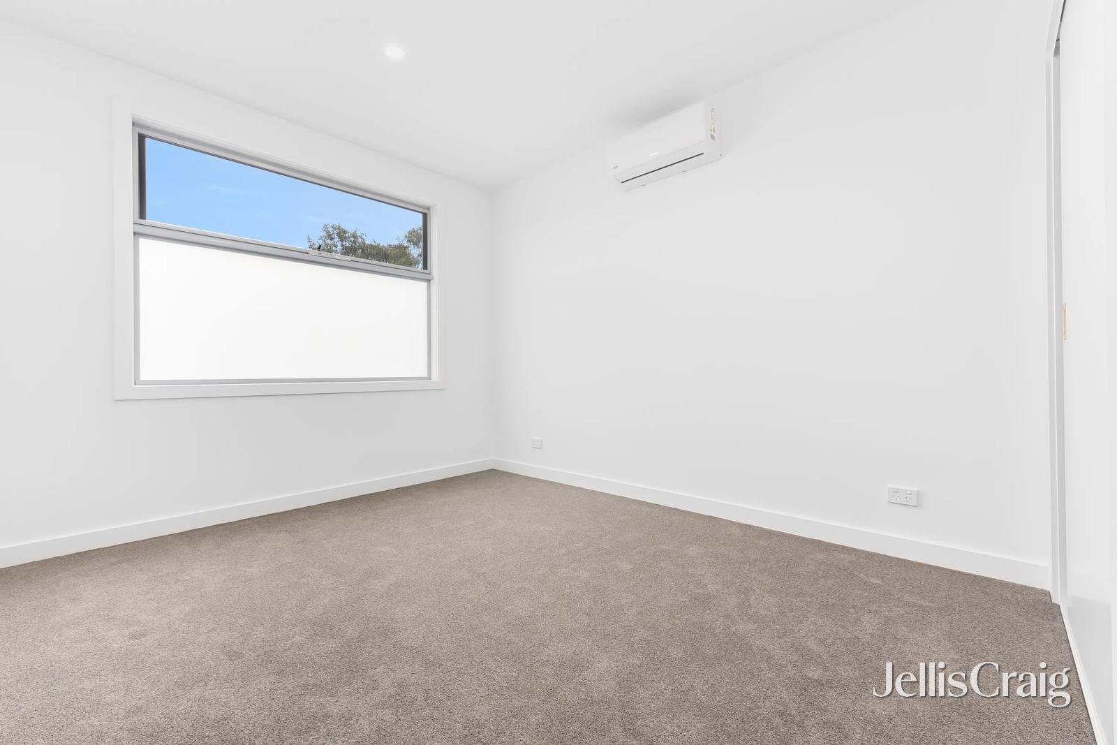 2/53 Cleeland Street, Dandenong image 10