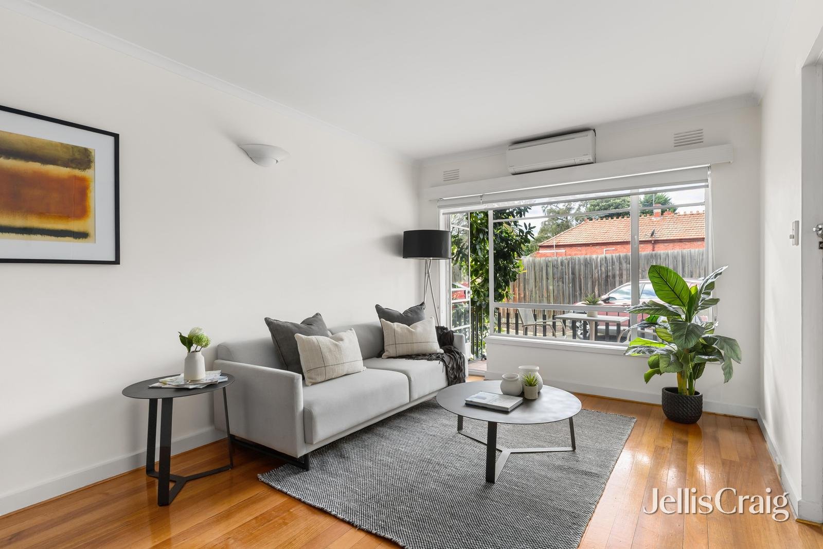 2/53 Grove Road, Hawthorn image 2