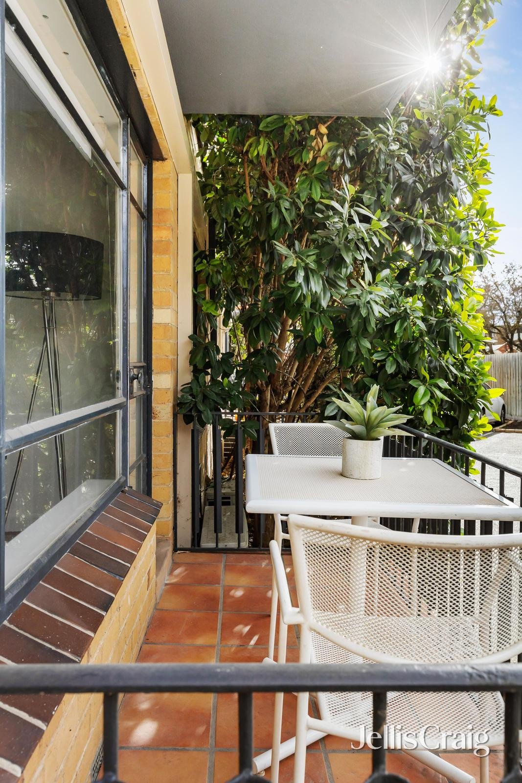 2/53 Grove Road, Hawthorn image 4