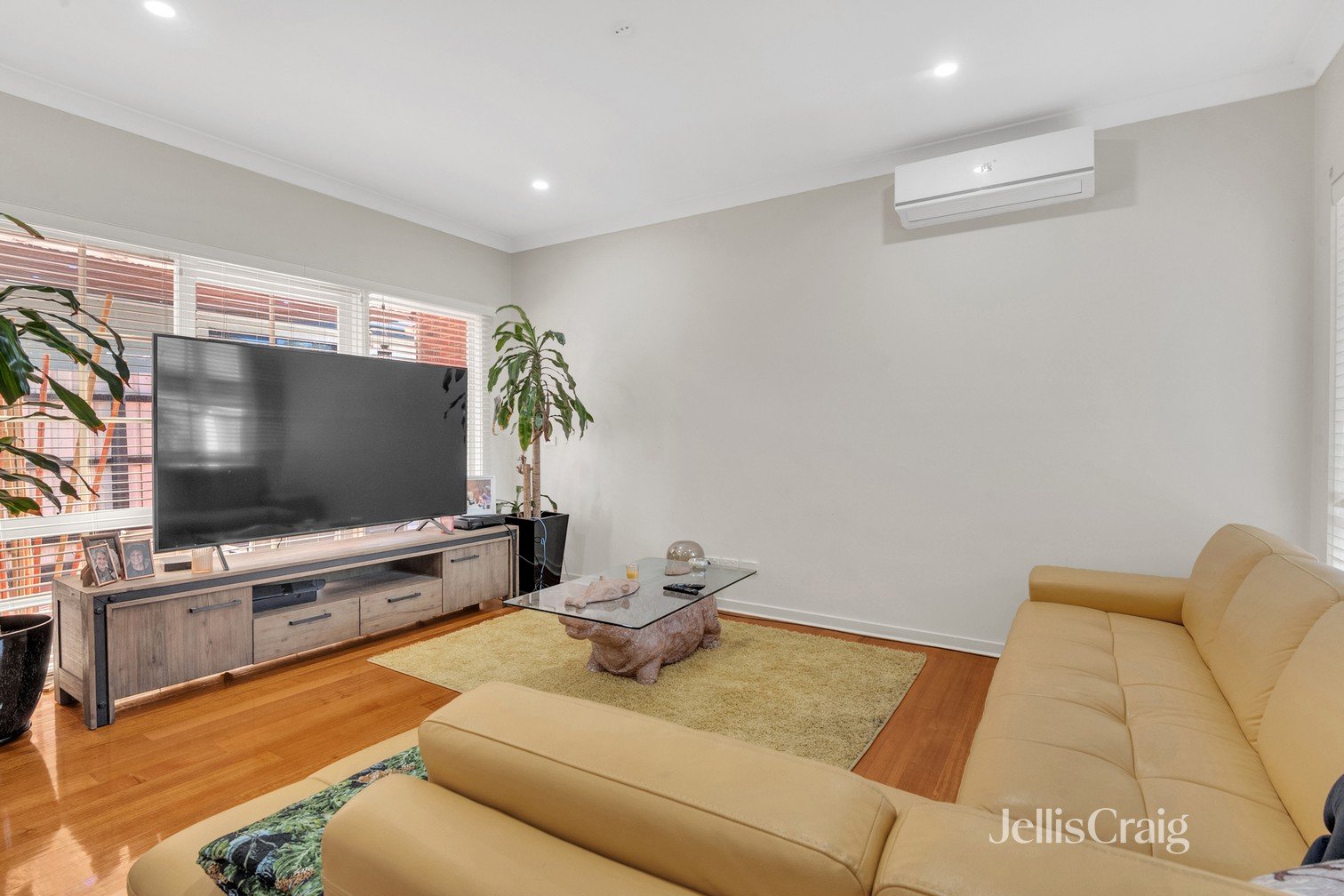 2/53 Landells Road, Pascoe&nbsp;Vale image 2