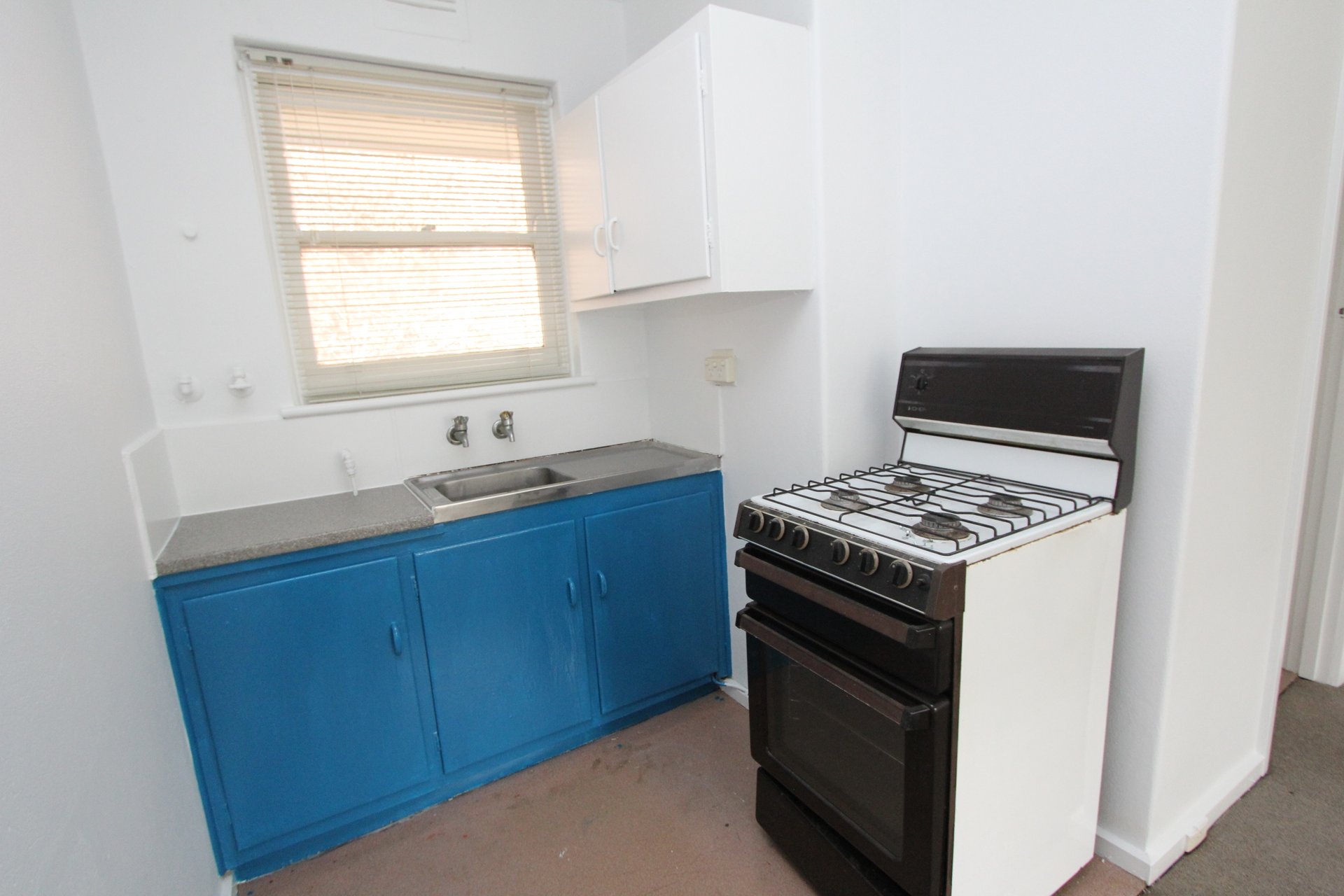 Property Gallery Thumbnail 2