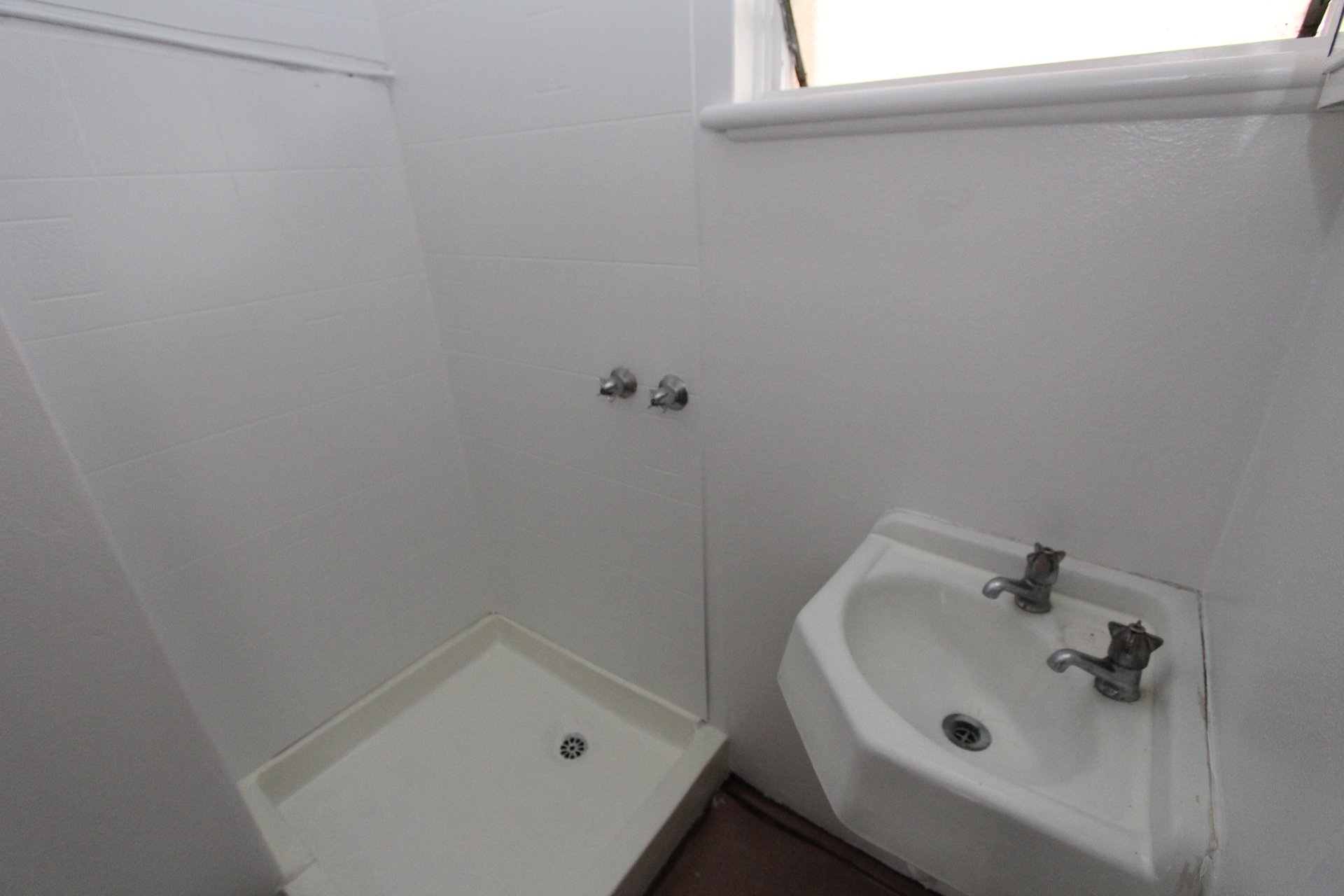 Property Gallery Thumbnail 4