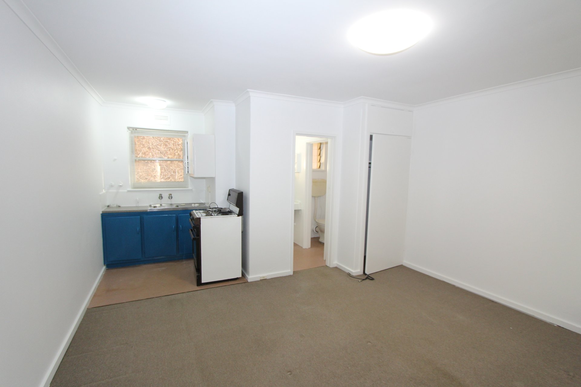 Property Gallery - Main Image