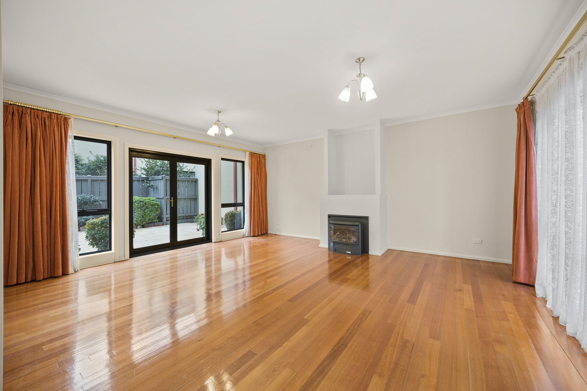 2/537 Tooronga Road, Hawthorn East image 2