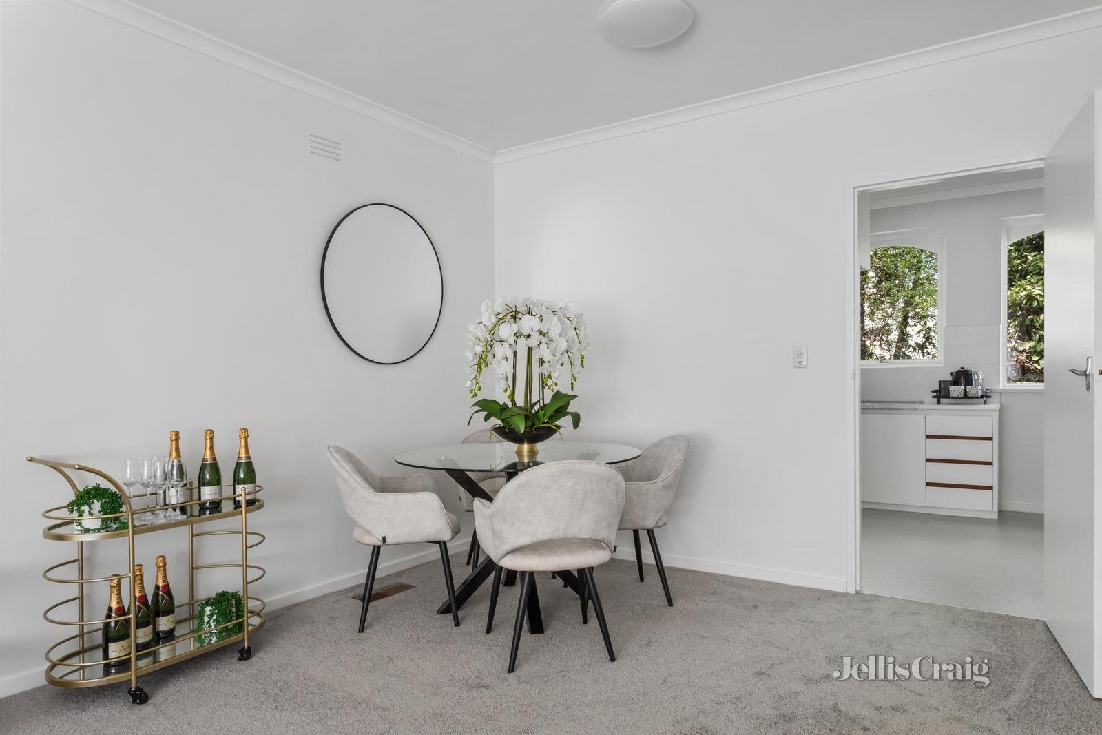 2/54 Anderson Road, Hawthorn East image 3