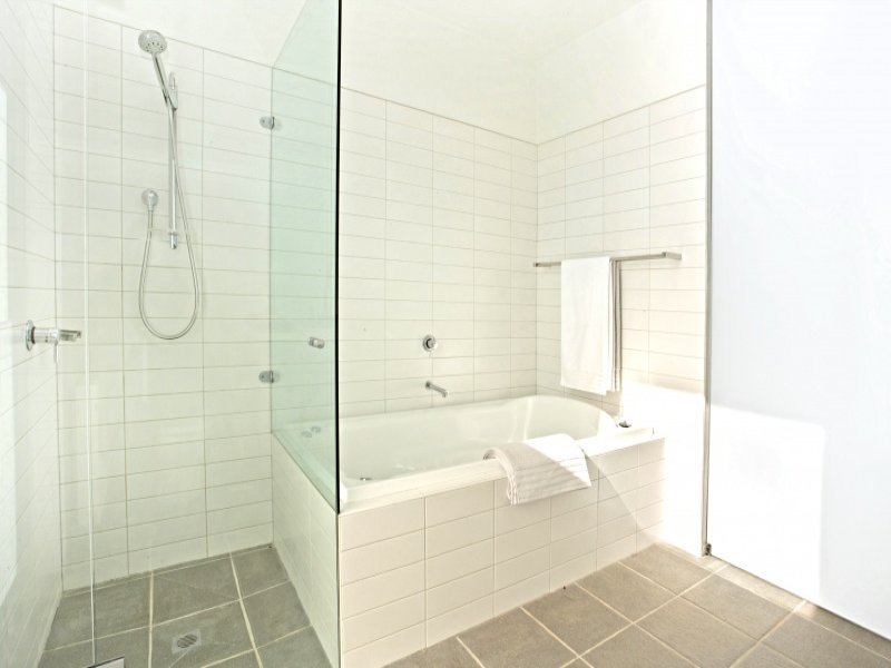254 Beaconsfield Parade, Middle Park image 12