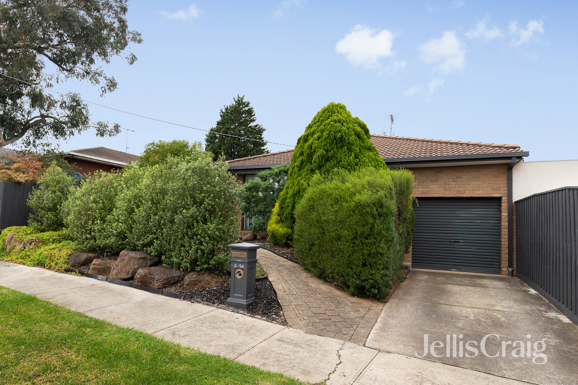 2/54 Delta Road, Greensborough image 1