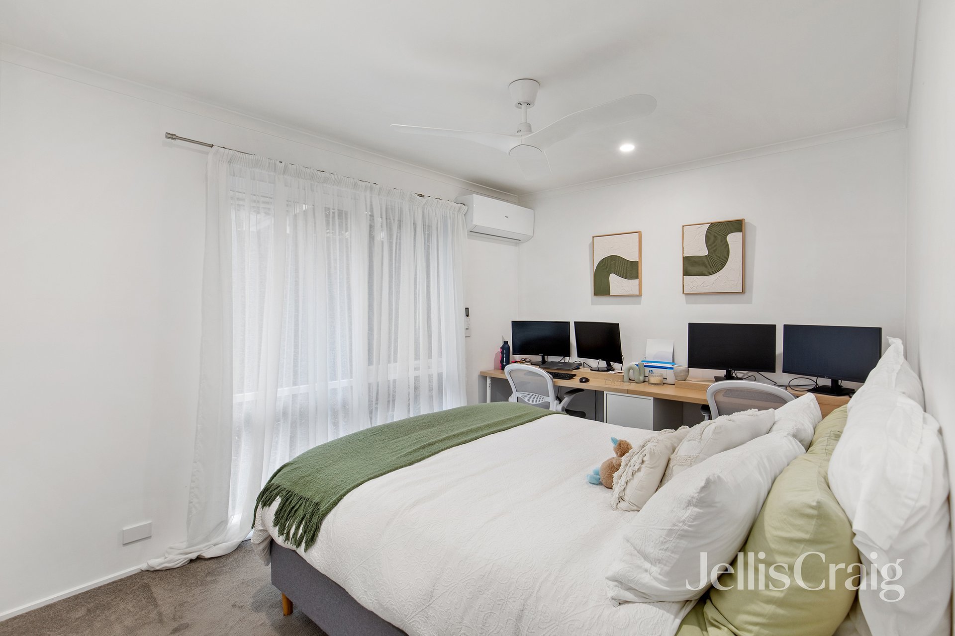 2/54 Delta Road, Greensborough image 7