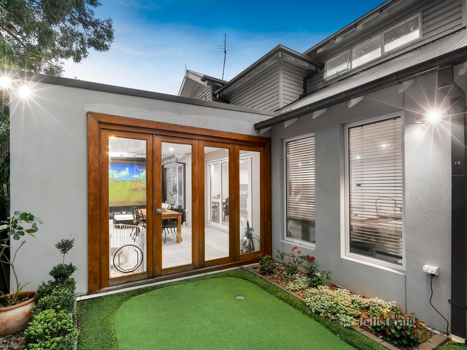 2/54 Henry Street, Eltham image 12