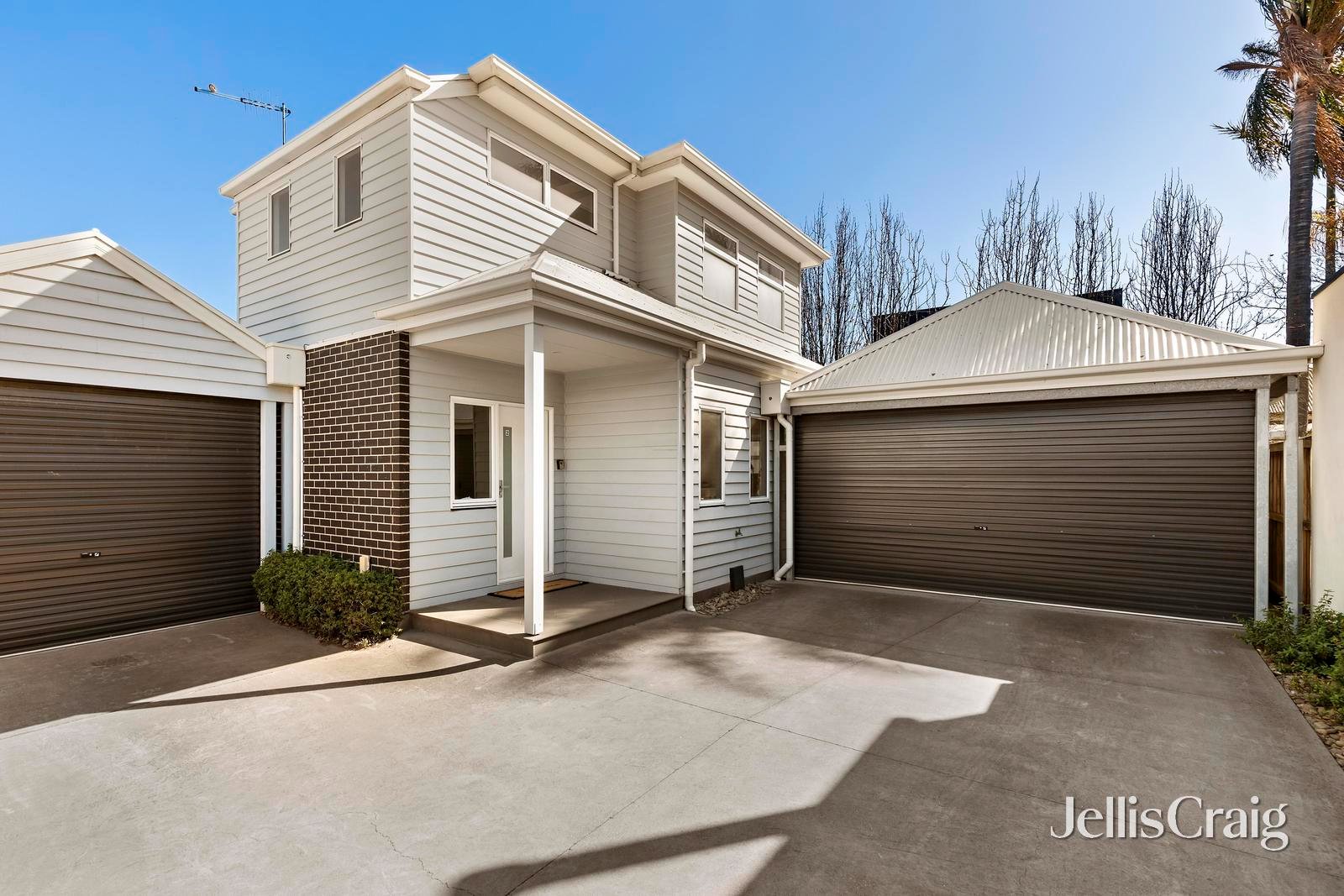 2/54 Lambeth Street, Kensington image 1