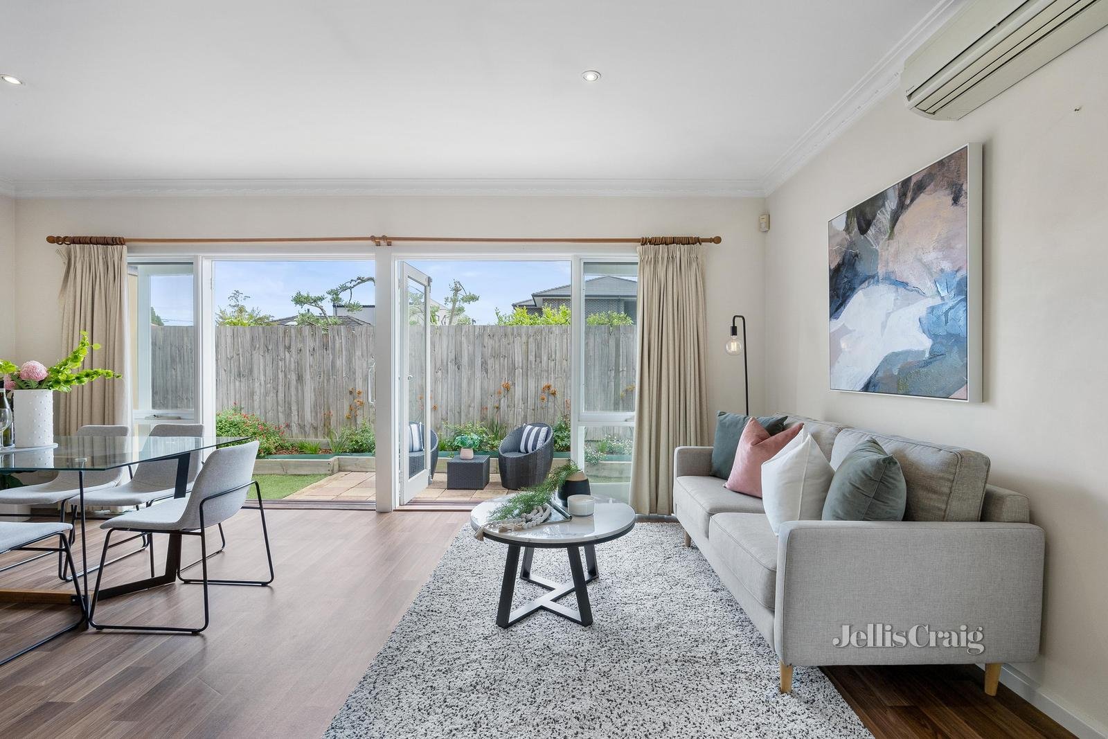 2/54 Lancaster Street, Bentleigh East image 3