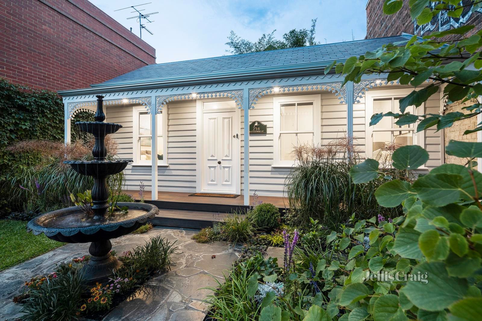 254 Rathdowne Street, Carlton image 2